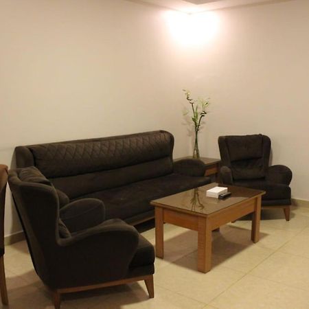 الفخامة الماسية للوحدات السكنية المفروشة Aparthotel Sidi Hamzah Luaran gambar